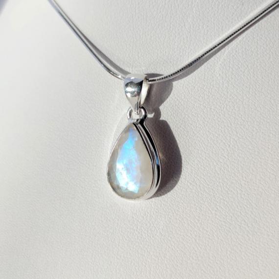Pendentif PU-Z602-E