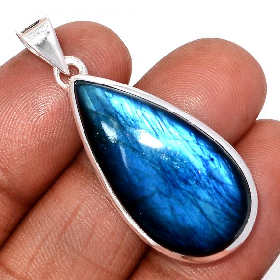Pendentif DSC-856