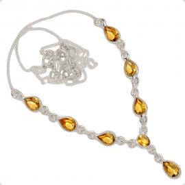 Collier DSC-9884