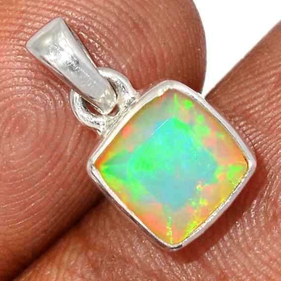 Pendentif EOF-2049