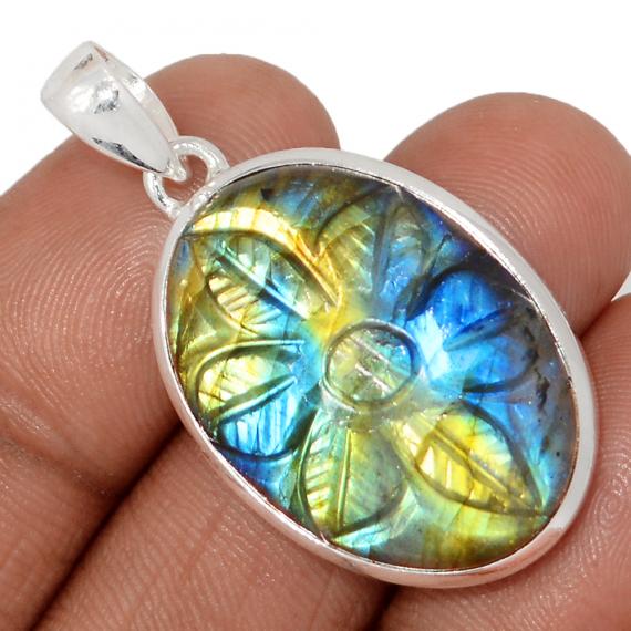 Pendentif CLB-768